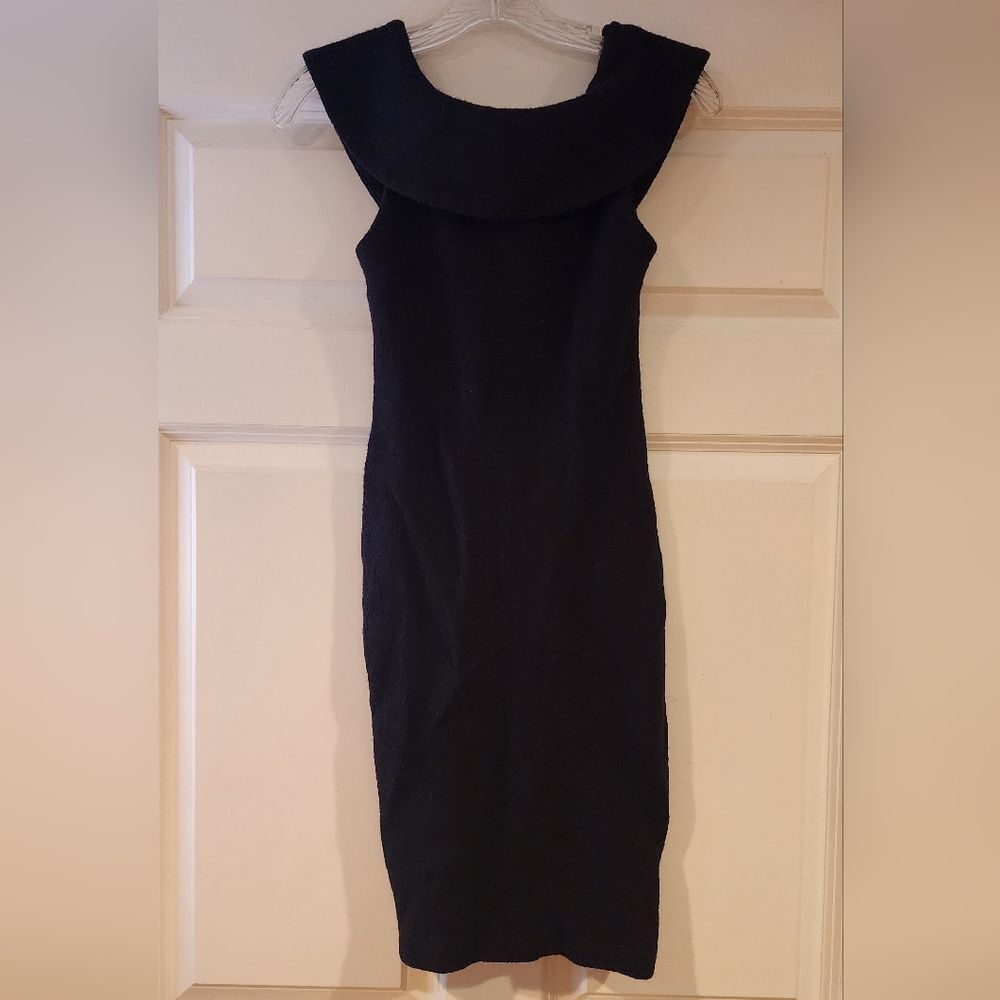 Banana Republic black fitted mini dress Italian fabric wool blend 0P